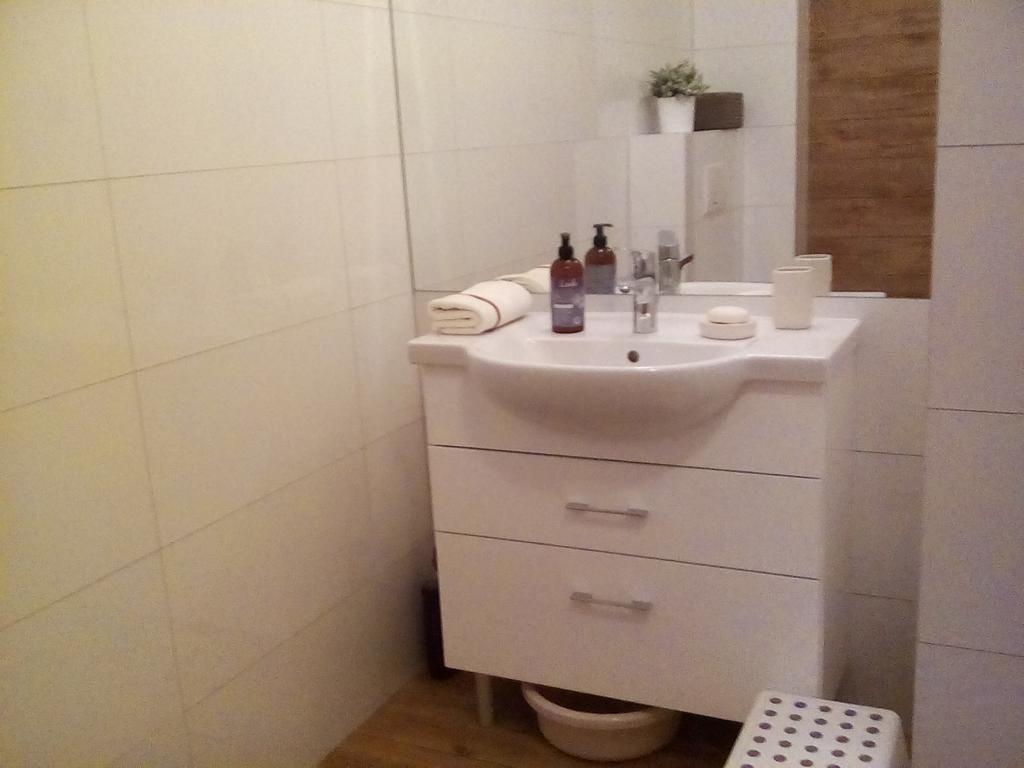 Karmazynowy Apartament Nad Morzem Apartment Kolobrzeg Luaran gambar