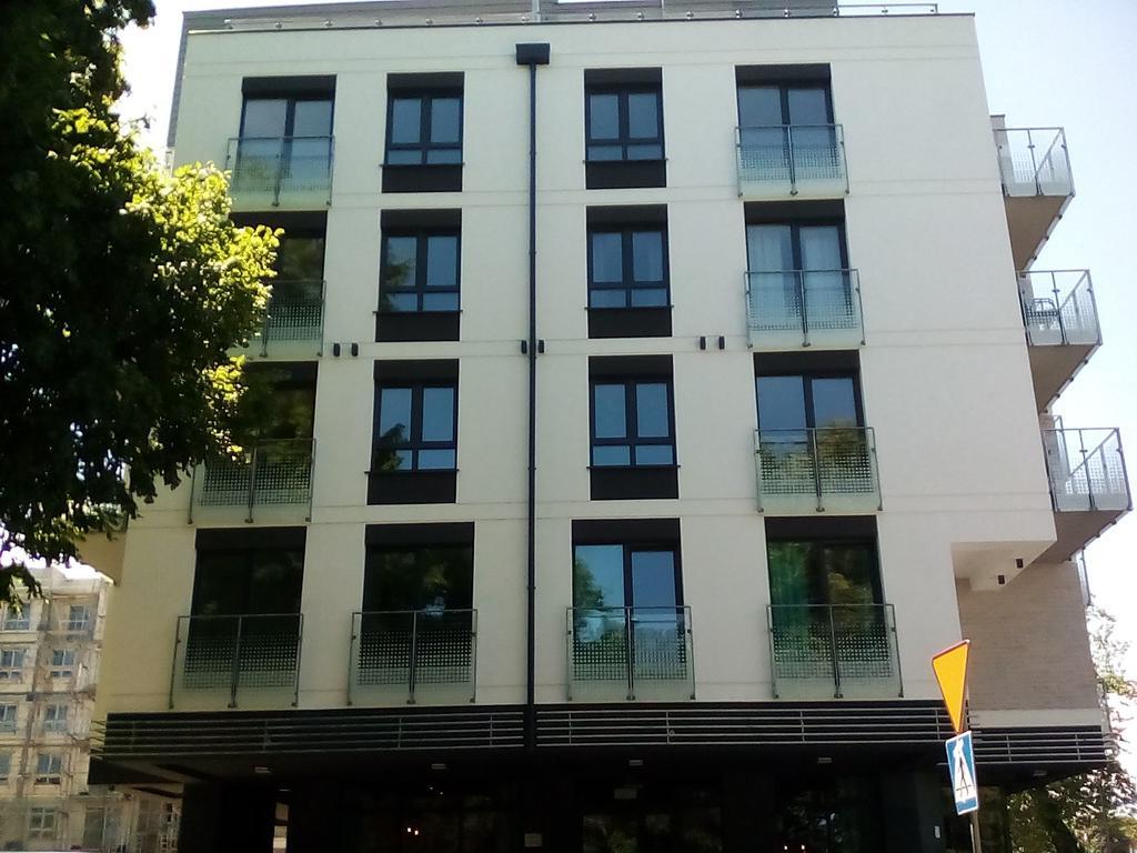 Karmazynowy Apartament Nad Morzem Apartment Kolobrzeg Luaran gambar